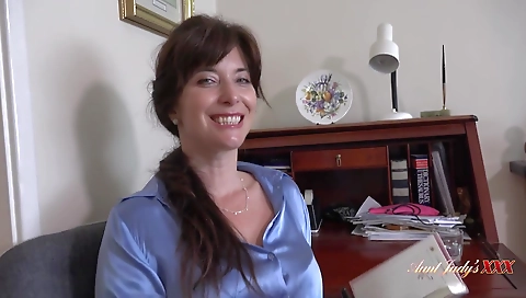 Chick with alexis masturbation