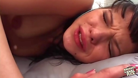 Sexy chick on a hawt wankitnow