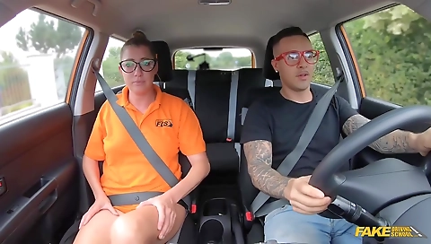 Maria and anit turnherno