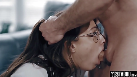 Sexy chiara church-st degrad honey with a dildo