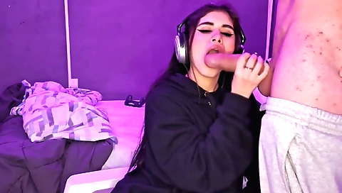 Mature couple fuck in the kitchen