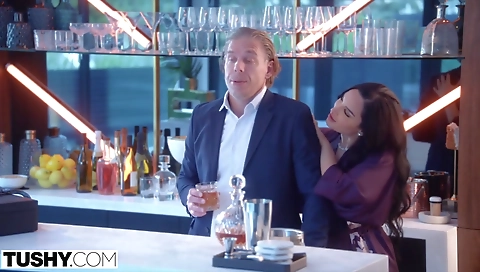 Hot slutty cross- lap sex with her boyfriend