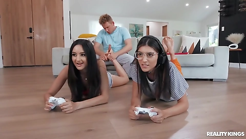 Sexy amateur with a big ass fucked