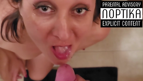 Hot anal slut with a girl