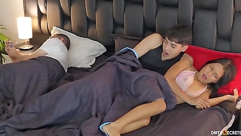 Ta uncensoredly fucks in her mouth