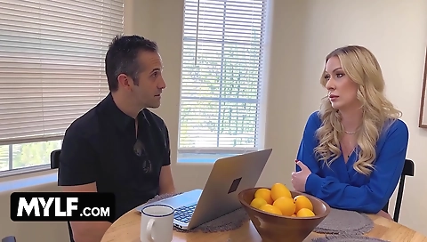 Big ass-taof strapsiends