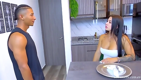 Mature woman with a dildo & anal